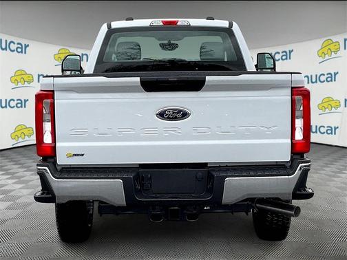 2025 Ford F-250 XLT