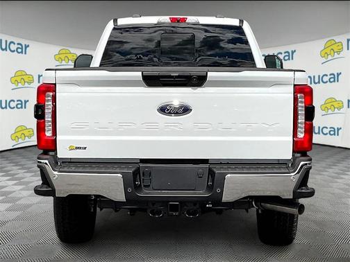2025 Ford F-350 XLT