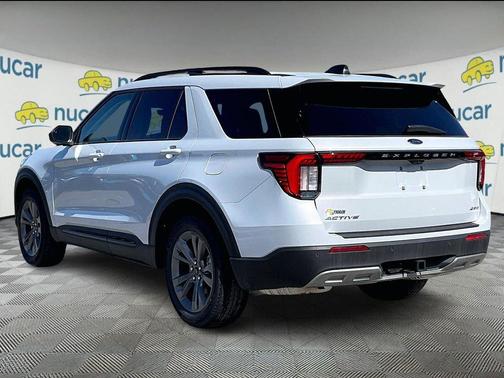 Space White Metallic 2026 Ford Explorer Active