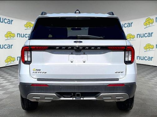 Space White Metallic 2026 Ford Explorer Active