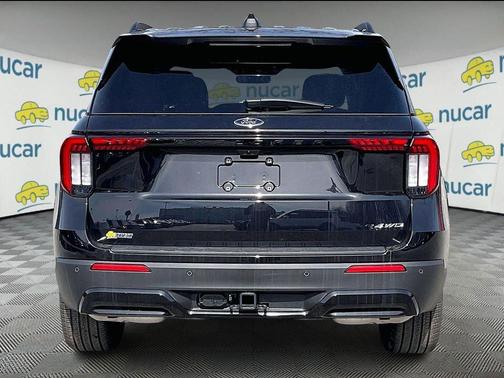 Agate Black Metallic 2026 Ford Explorer ST-Line