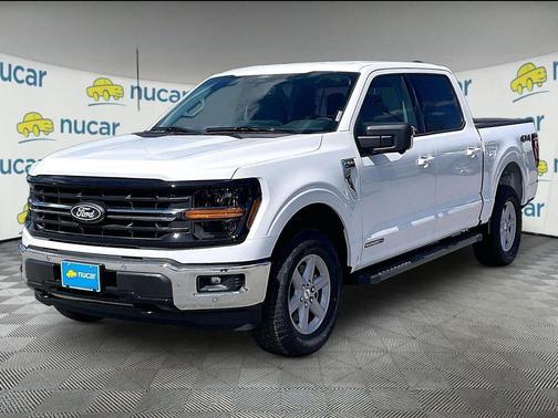 Oxford White 2026 Ford F-150 XLT