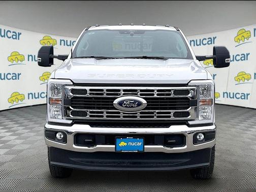 Oxford White 2026 Ford F-350 XL