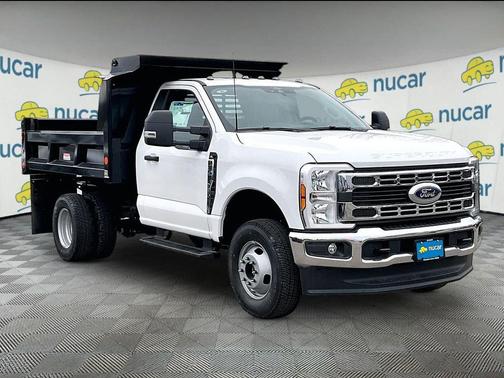 Oxford White 2026 Ford F-350 XL