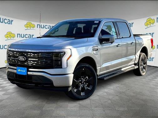 2025 Ford F-150 Lightning Platinum
