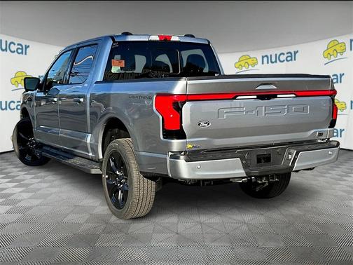 2025 Ford F-150 Lightning Platinum