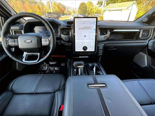 2025 Ford F-150 Lightning Platinum