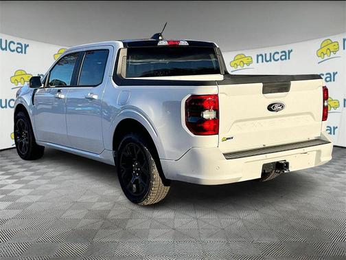 2025 Ford Maverick Lobo Standard