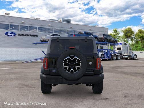 Shadow Black 2026 Ford Bronco Outer Banks
