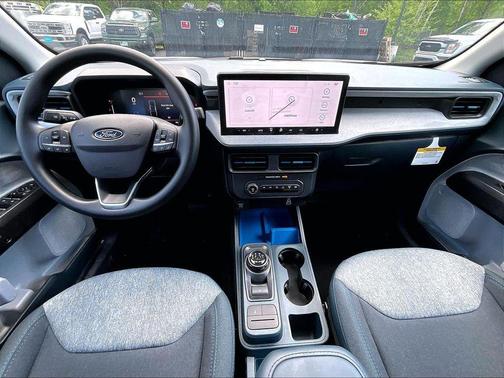 Oxford White 2026 Ford Maverick XLT