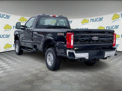 Agate Black Metallic 2026 Ford F-250 XL