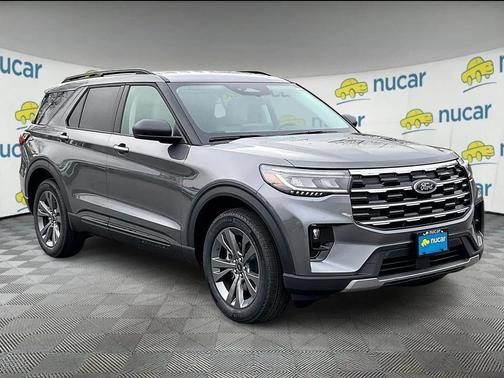 Carbonized Gray Metallic 2026 Ford Explorer Active