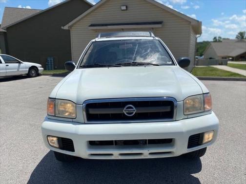 2003 Nissan Pathfinder SE