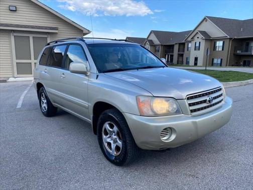 2003 Toyota Highlander Base