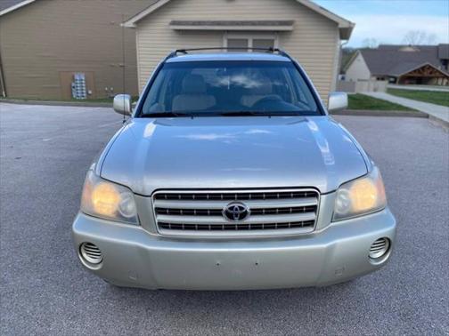2003 Toyota Highlander Base