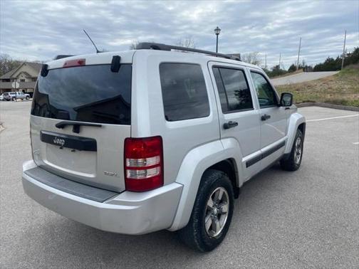 2008 Jeep Liberty Sport
