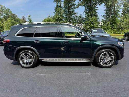 2022 Mercedes-Benz GLS 450 4MATIC