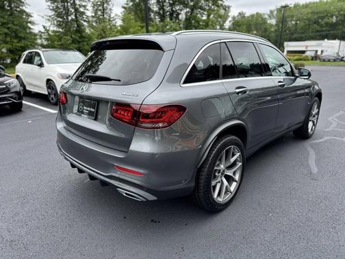 2021 Mercedes-Benz GLC 300