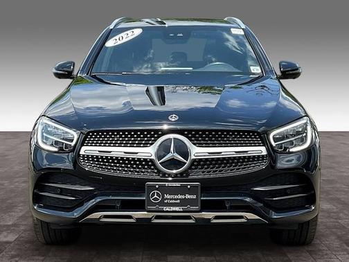 Black 2022 Mercedes-Benz GLC 300 4MATIC