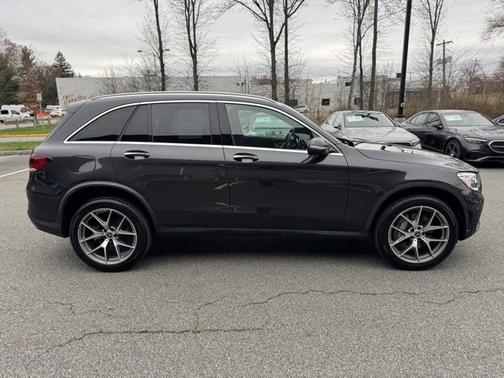 2022 Mercedes-Benz GLC 300 4MATIC