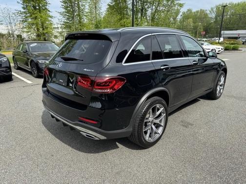 2022 Mercedes-Benz GLC 300