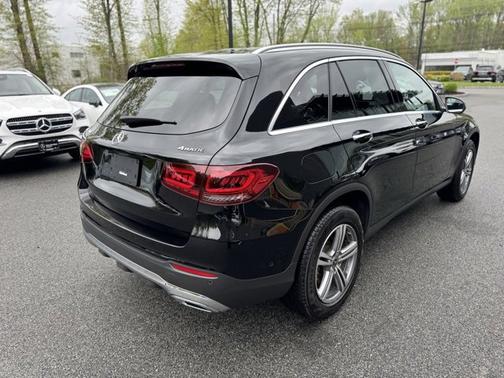 2021 Mercedes-Benz GLC 300