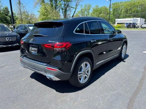 Night Black 2023 Mercedes-Benz GLA 250