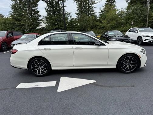 2022 Mercedes-Benz E-Class 
