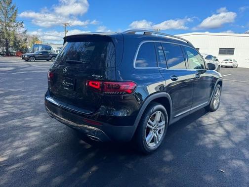 2022 Mercedes-Benz GLB 250 4MATIC