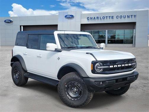2025 Ford Bronco Outer Banks
