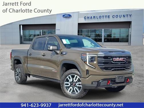 2023 GMC Sierra 1500 AT4