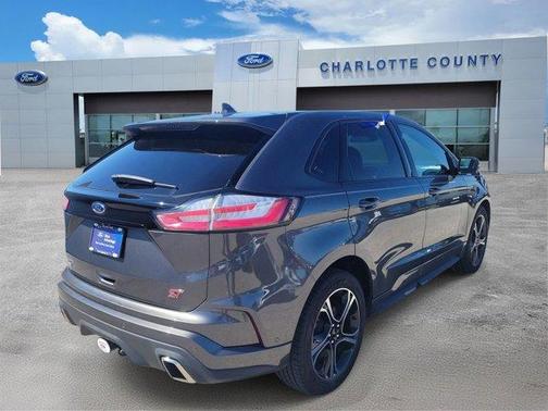 Magnetic 2019 Ford Edge ST