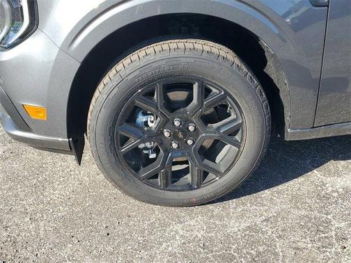 2025 Ford Maverick Lobo High