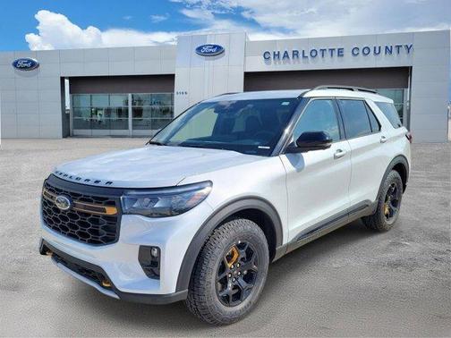 Space White Metallic 2026 Ford Explorer Tremor