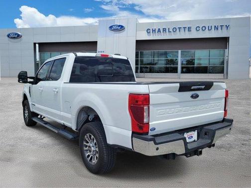 Oxford White 2021 Ford F-250 Lariat