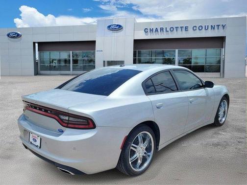 Triple Nickel Clearcoat 2022 Dodge Charger SXT