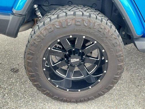 Hydro Blue Pearl 2023 Jeep Wrangler Sahara
