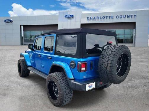 Hydro Blue Pearl 2023 Jeep Wrangler Sahara