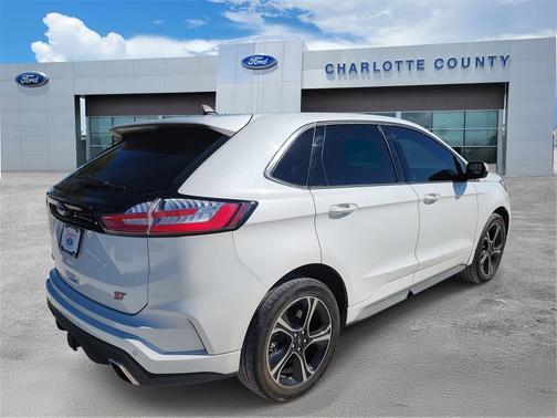2020 Ford Edge ST