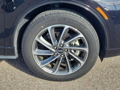 Black Metallic 2022 Lincoln Corsair Grand Touring