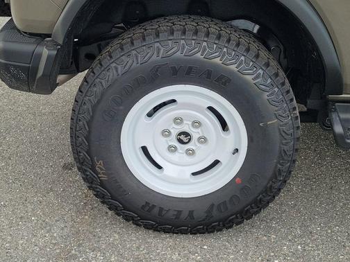 Gray 2026 Ford Bronco Heritage Edition