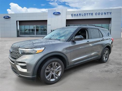 2023 Ford Explorer XLT