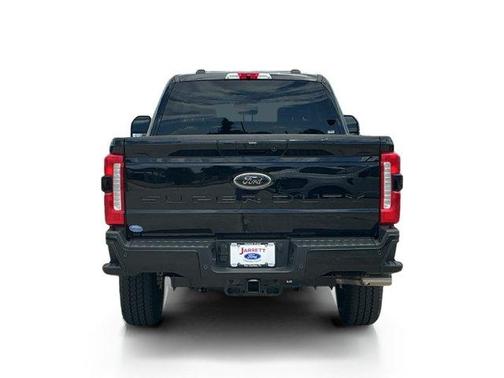 Agate Black Metallic 2026 Ford F-350 Lariat Super Duty