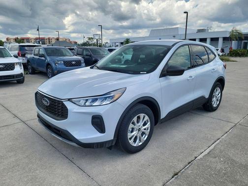 Space Silver 2026 Ford Escape Active