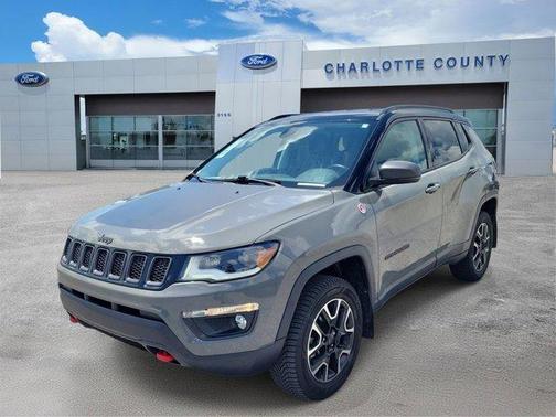 Sting Gray Clearcoat 2020 Jeep Compass Trailhawk
