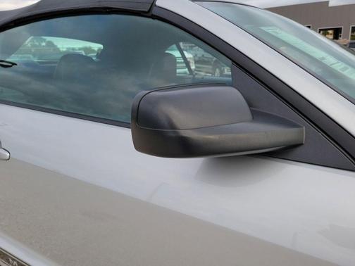 2006 Ford Mustang V6