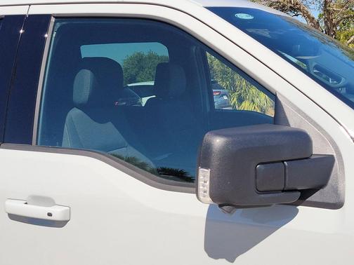 Avalanche 2026 Ford F-150 XLT