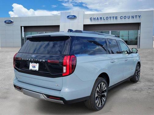 Glacier Gray Metallic 2026 Ford Expedition Max Platinum