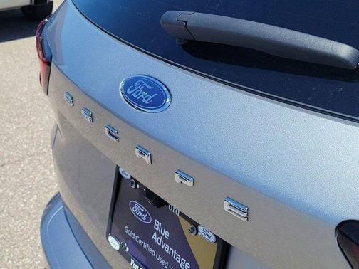 Iconic Silver Metallic 2024 Ford Escape ST-Line