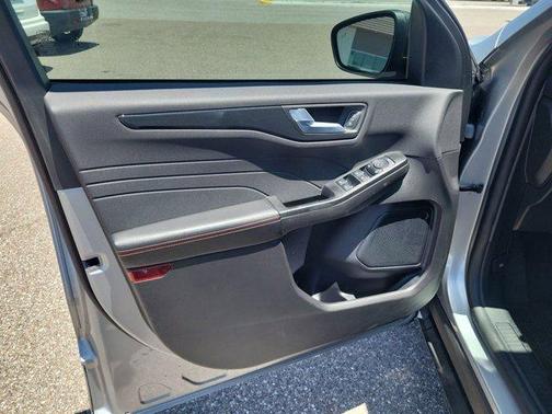 Iconic Silver Metallic 2024 Ford Escape ST-Line
